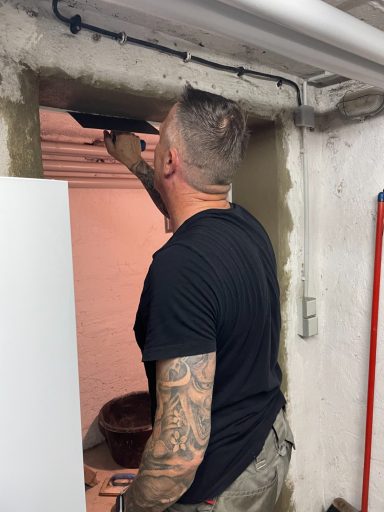 Spachtelarbeiten Baufertigteile & Tür & Zarge