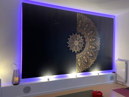 Trockenbau & Renovierung mit LED Trockenbauwand & Sanierung