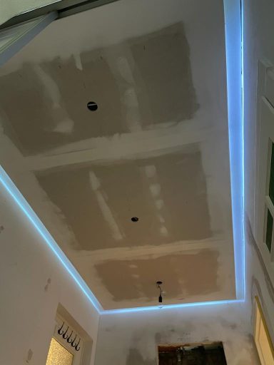 Indirekte LED-Beleuchtung LED- Beleuchtung & Trockenbau